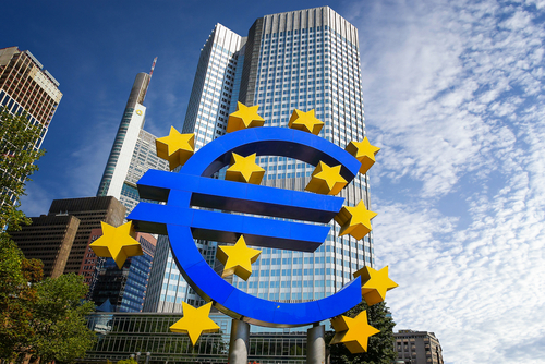 La Bce lascia i tassi invariati. Possibile chiusura Qe nel terzo trimestre