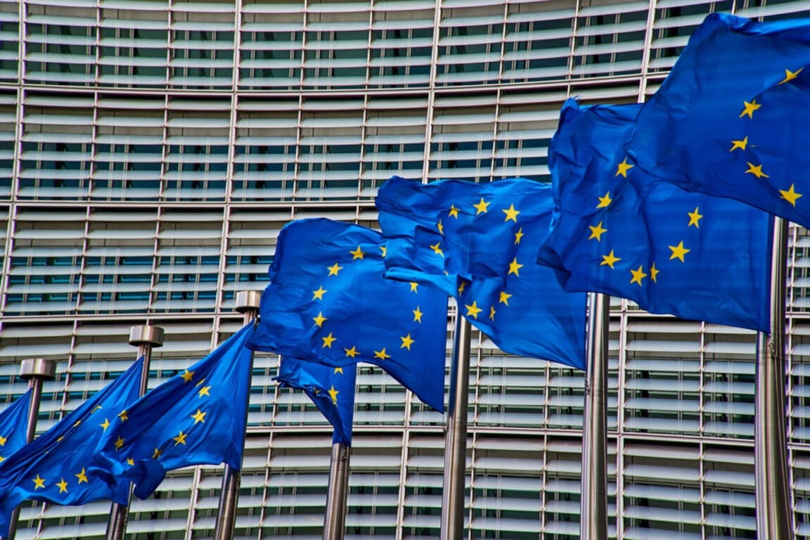 Riciclaggio, la Commissione europea chiede sanzioni per Austria, Olanda e Belgio