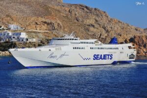 Seajets: la compagnia greca compra 6 navi da crociera