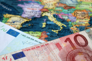 Eurozona, a causa del conflitto crolla il sentiment degli investitori: a marzo -7 punti