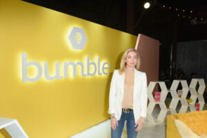 Whitney Wolfe, da Tinder a Bumble: la miliardaria delle app di incontri