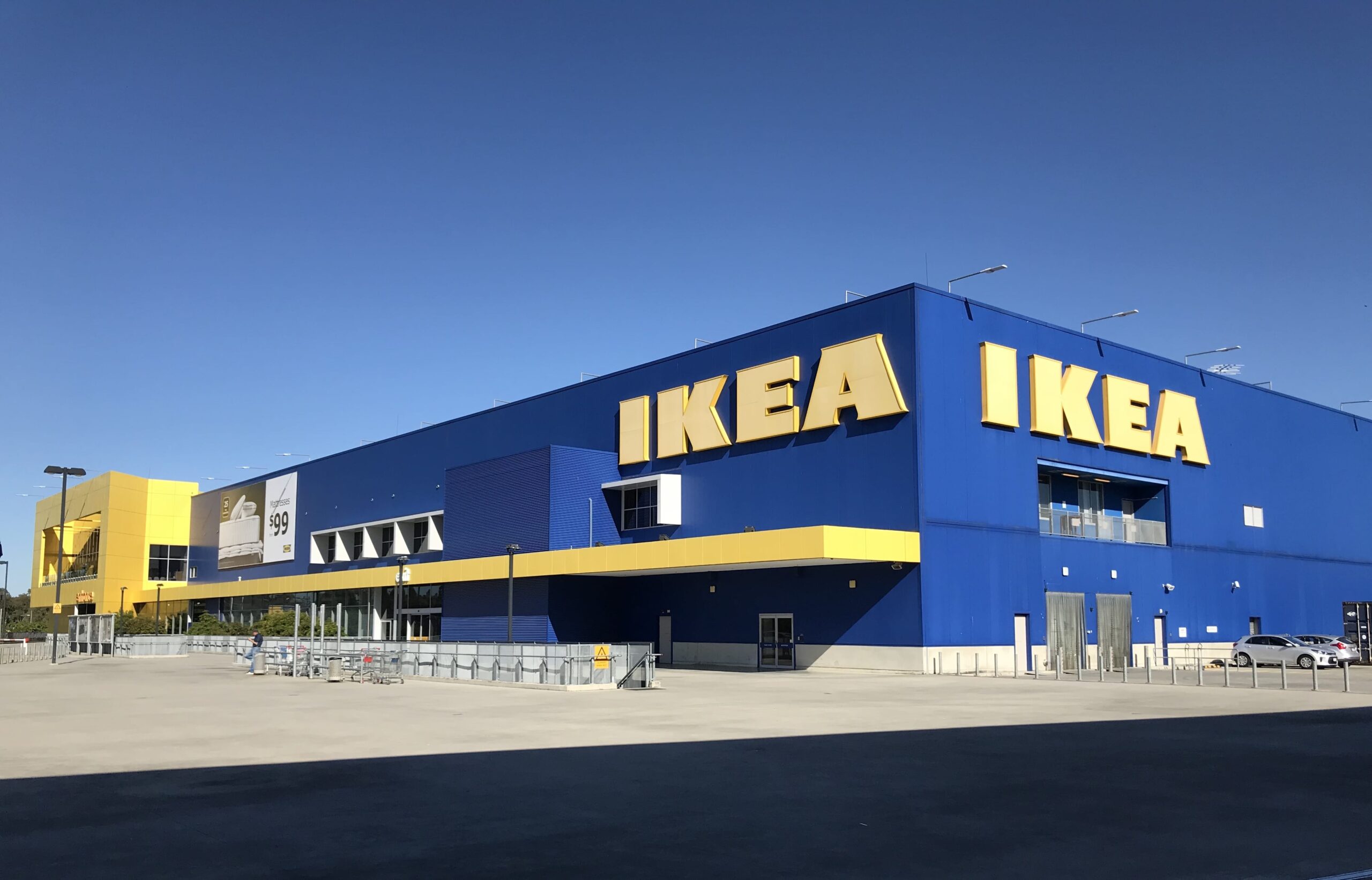 Ikea restituisce i soldi dati dai Governi di 9 Paesi. “Grazie non ne abbiamo più bisogno”