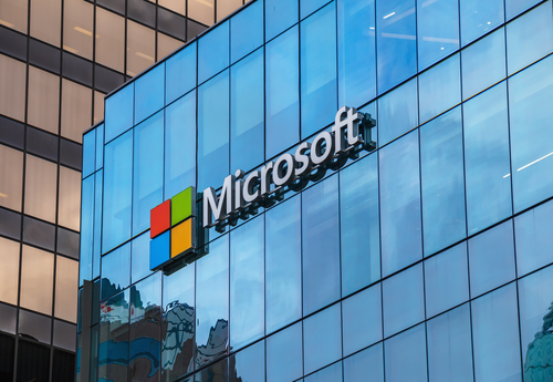 Microsoft Corp con il cloud vola sopra le aspettative