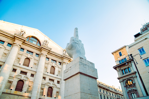 Piazza Affari chiude in positivo