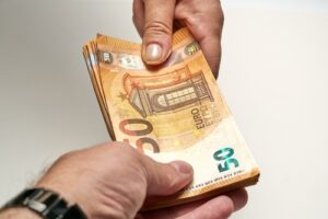 Mef, +12,9% per le entrate tributarie e contributive ad inizio 2022