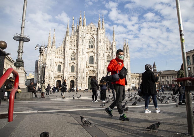 Covid, Milano e Venezia le città d’Italia più colpite. Giù turismo, trasporti e fiscalità