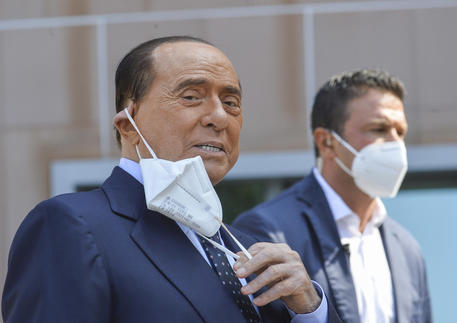 Monaco, Berlusconi sta bene ed è stato dimesso dall’ospedale