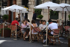 Coldiretti: +10 miliardi di incassi per ristoranti ed alberghi ad agosto