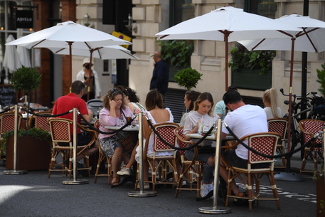 Coldiretti: +10 miliardi di incassi per ristoranti ed alberghi ad agosto