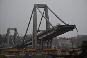 Ponte di Genova, l’analisi dei periti: è crollato per mancanza di controlli