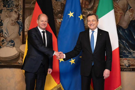 Italia-Germania, al via il piano d’azione. Draghi: “sul patto di stabilità le posizioni si avvicineranno”