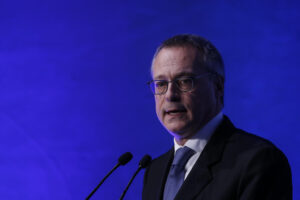 Bonomi: “rischio recessione, servono riforme”