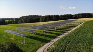 Agro-fotovoltaico, le linee guida per la convivenza