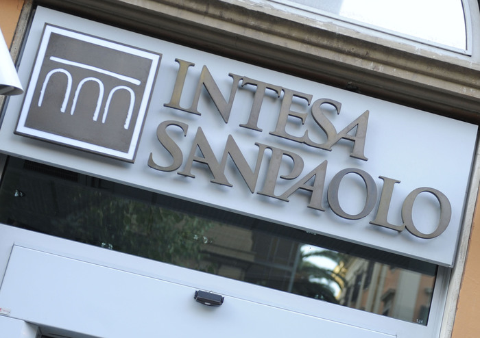 Una filiale del gruppo Intesa San Paolo con sede a Roma.