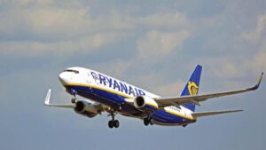 Ryanair: raddoppiato il traffico semestrale ma sono ancora lontani i tempi pre-Covid 