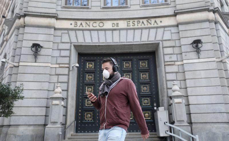 Spagna, la banca centrale rivede al rialzo le previsioni di crescita da qui al 2023