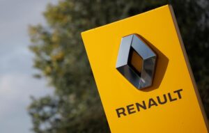 Renault torna in Cina. Pronta una jv per i veicoli ibridi con Geely