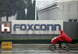 Apple, fari su Foxconn per lo stabilimento in India