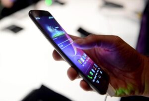 Smartphone, chi sarà la nuova Huawei?