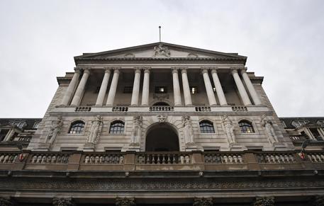 epa07751342 (FILE) - The Bank of England in London, Britain, 01 November 2018 (reissued 01 August 2019). The Bank of England on 01 August 2019 cut its UK growth forecast for 2019 and 2020, saying the economy in the UK would grow 1.3 per cent in 2019, down from 1.5 per cent projected in May 2019. The bank also left the interest rates unchanged at the current level of 0.75 per cent.  EPA/ANDY RAIN *** Local Caption *** 54743290