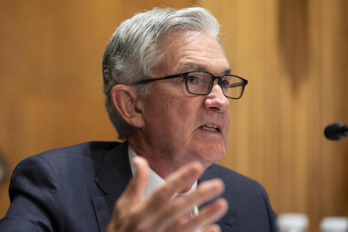 Fed, Powell assicura: “faremo in modo che l’inflazione non si radichi”