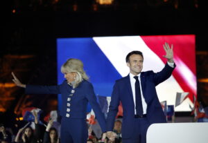 Elezioni Francia 2022, Macron resta all’Eliseo