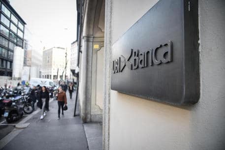 Veduta esterna della sede di UBI Banca in corso Europa 16, Milano, 19 febbraio 2020. Ansa/Matteo Corner