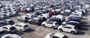 Auto, boom immatricolazioni. Ma rispetto al 2019 è -17%