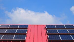 Gli investimenti per la transizione ecologica mettono a rischio 35mila imprese in Italia