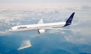 Trasporto aereo, le compagnie stanno rimborsano i clienti per i voli cancellati causa Covid
