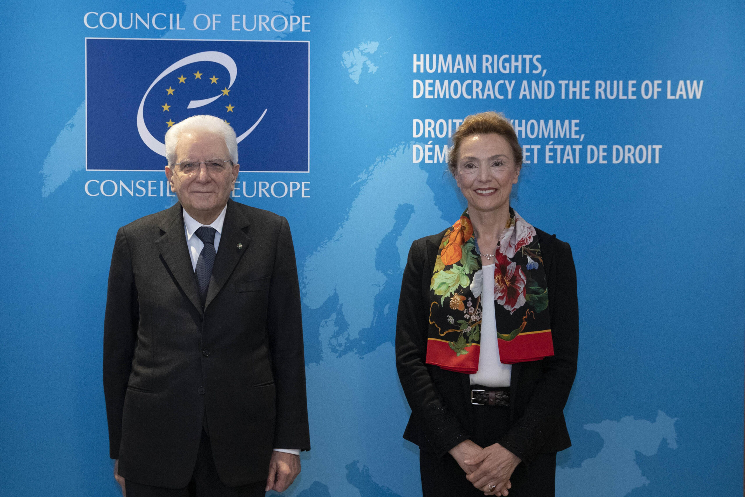 Mattarella a Strasburgo: “Consiglio Ue espressione di coraggio. La pace è volontà degli uomini”