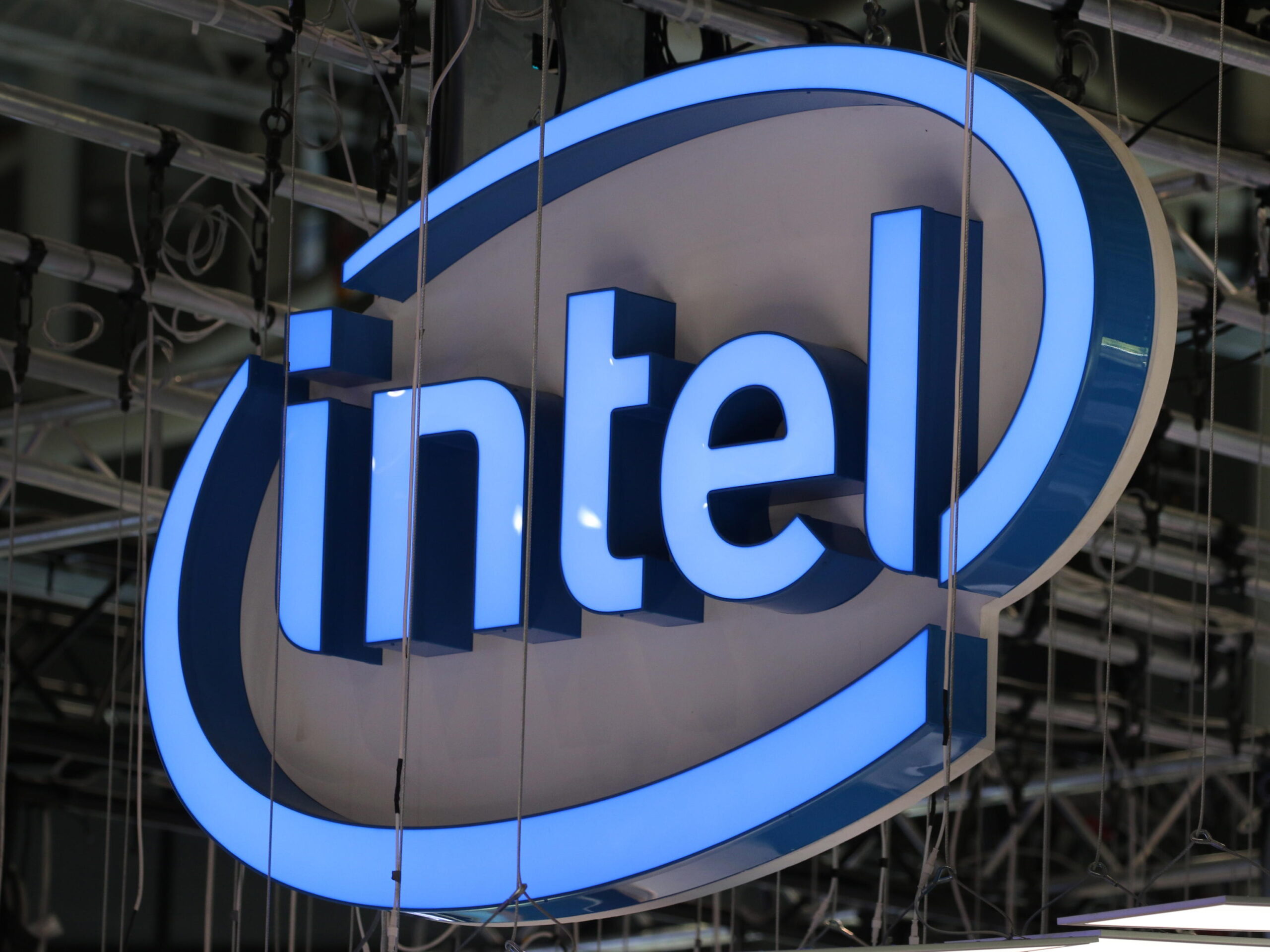Intel: nuovo stabilimento di semiconduttori nel Veronese