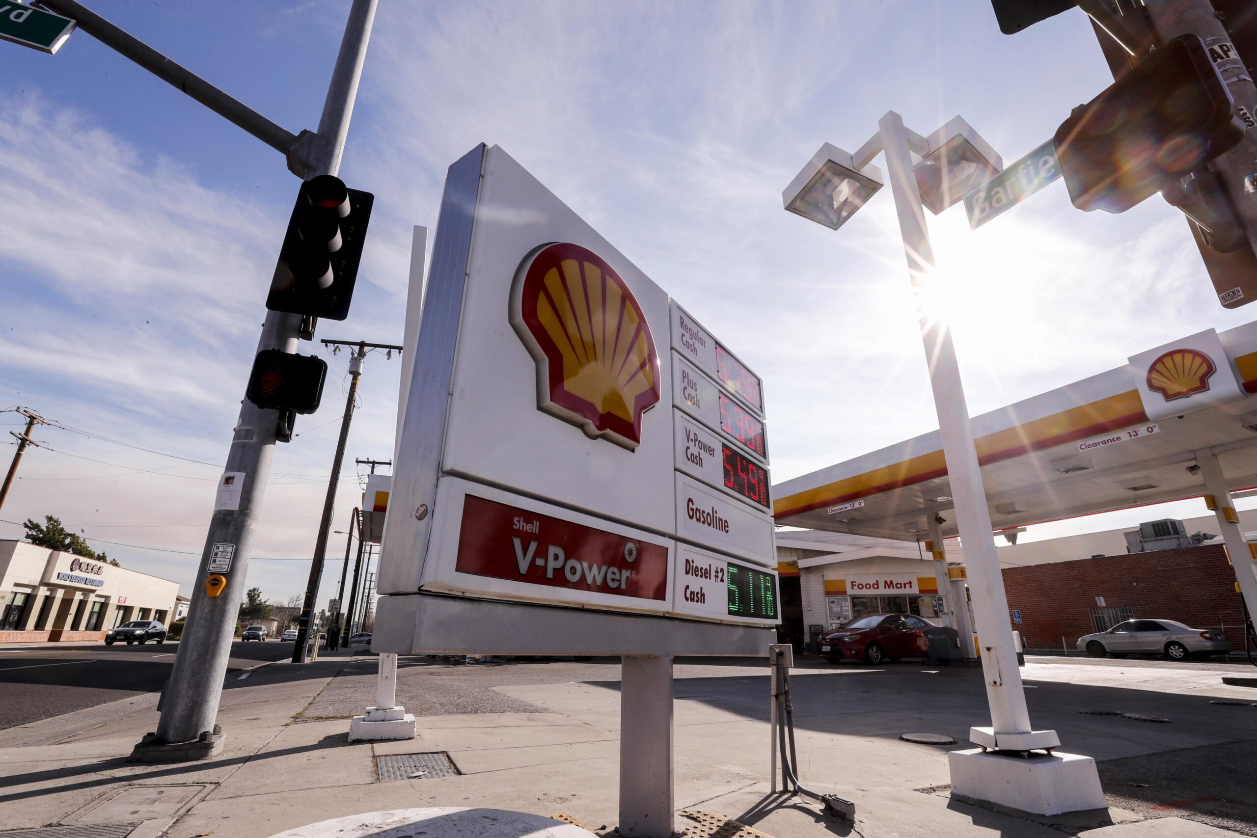 epa09797924 Gas prices over $5 are displayed at a Shell gas station in Los Angeles, California, USA, 02 March 2022. The price for a gallon of regular gas is over US $5 dollars in part because of the escalating Ukraine-Russian conflict which is adding to soaring gasoline prices.  EPA/ETIENNE LAURENT