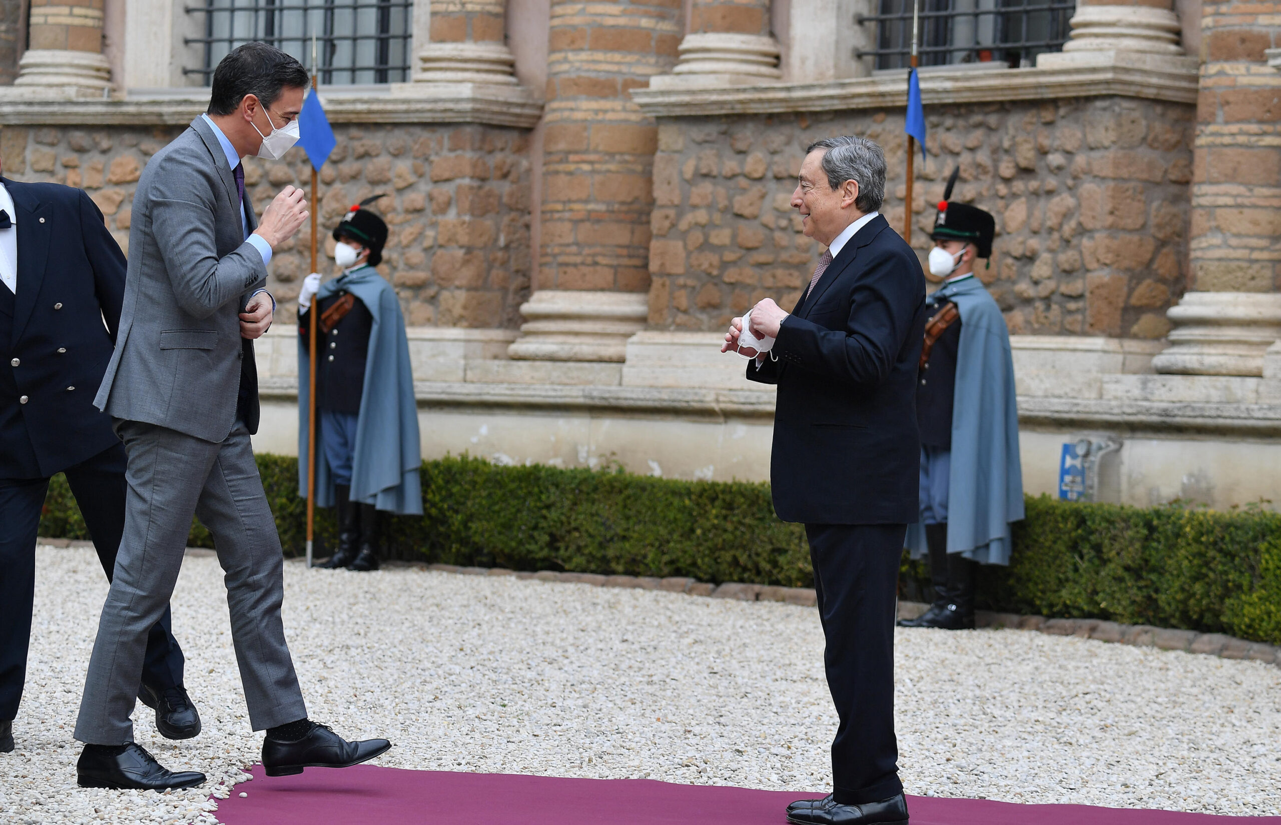 Draghi a Villa Madama: “difesa europea rende Nato più forte”?