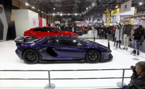 Lamborghini, all’asta Aventador. Anche versione NFT