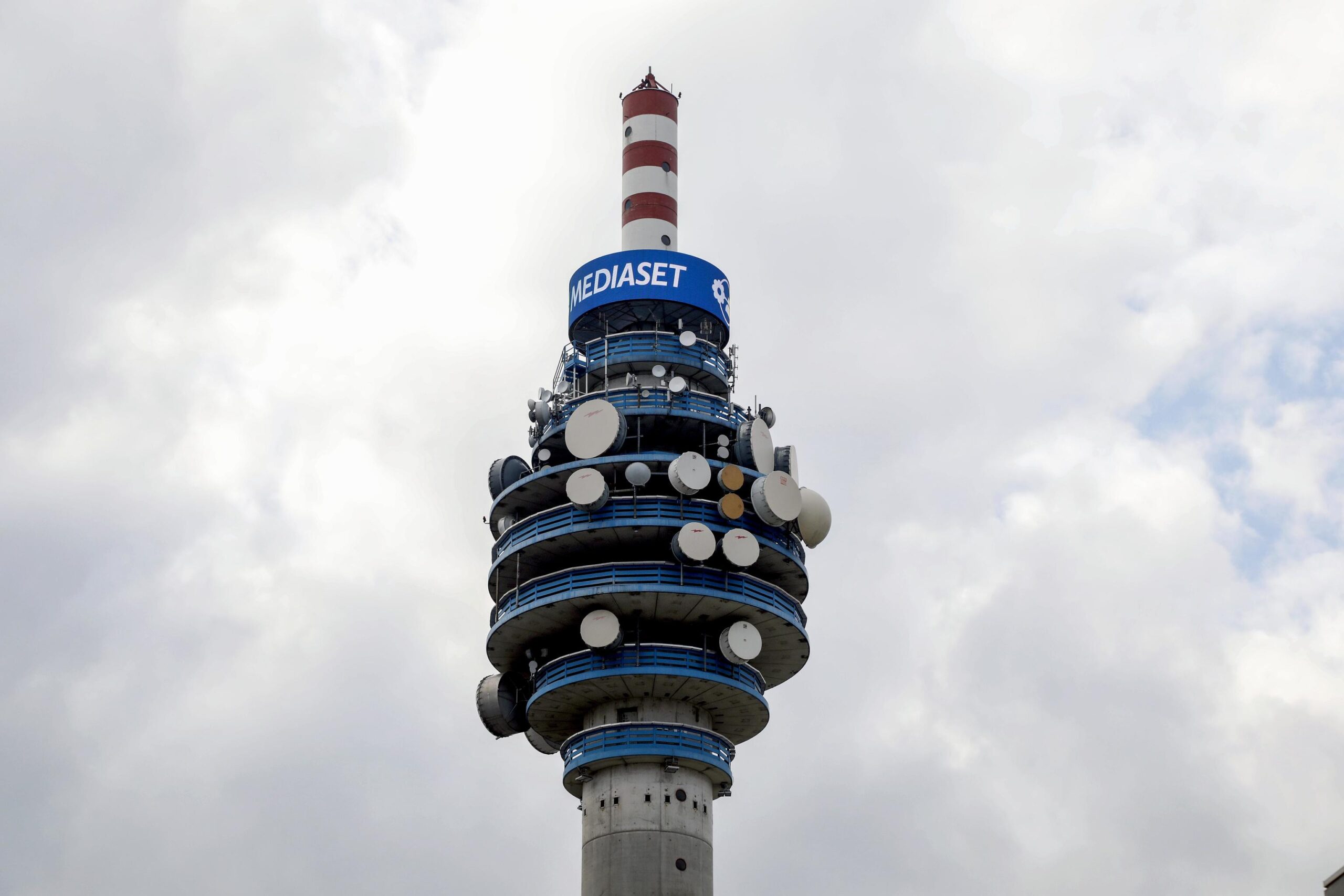 La Torre Mediaset, 10 gennaio 2020. Il consiglio di amministrazione di Mediaset non