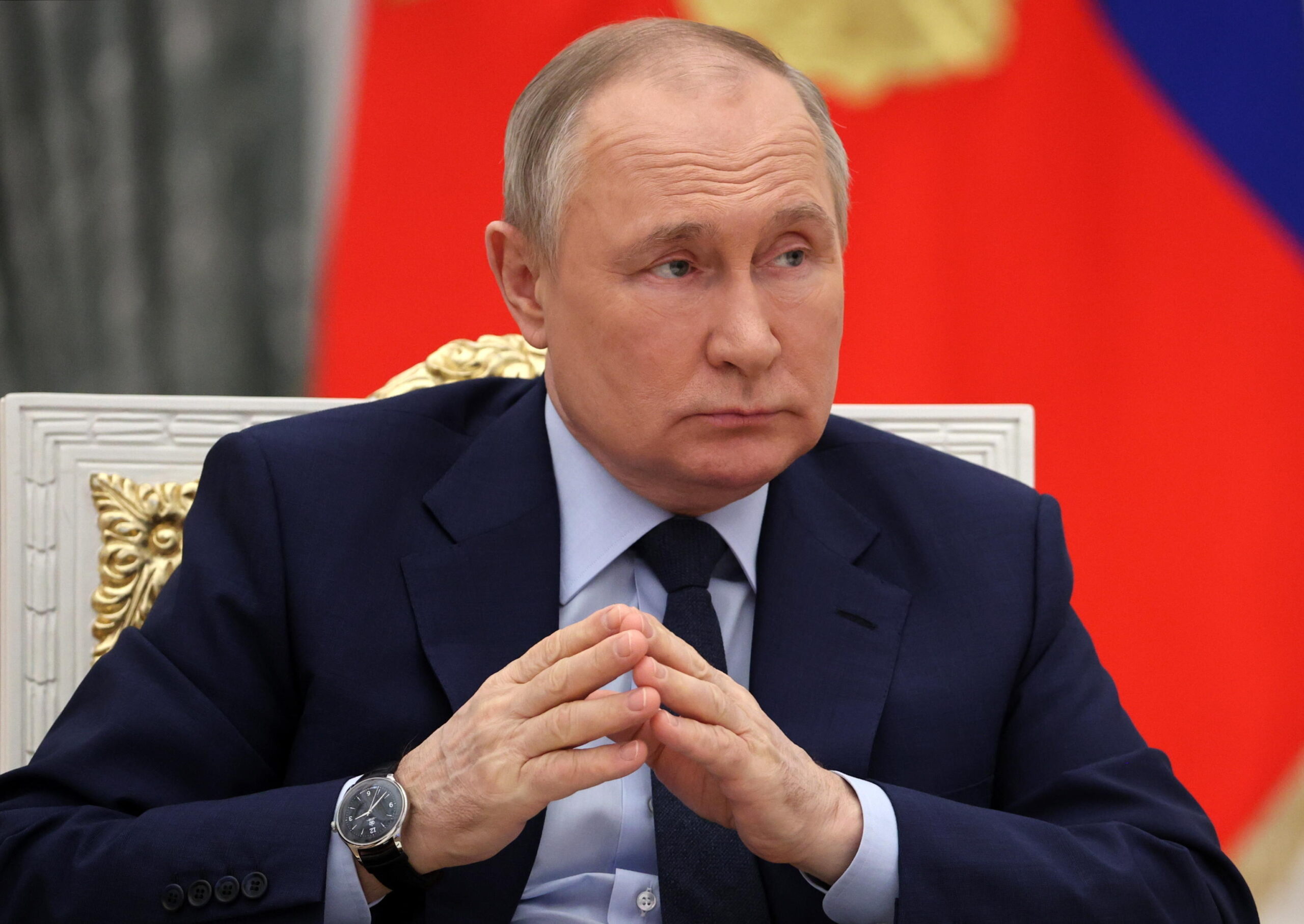 Putin firma legge bancaria per le imprese straniere che vogliono pagare gas russo in rubli