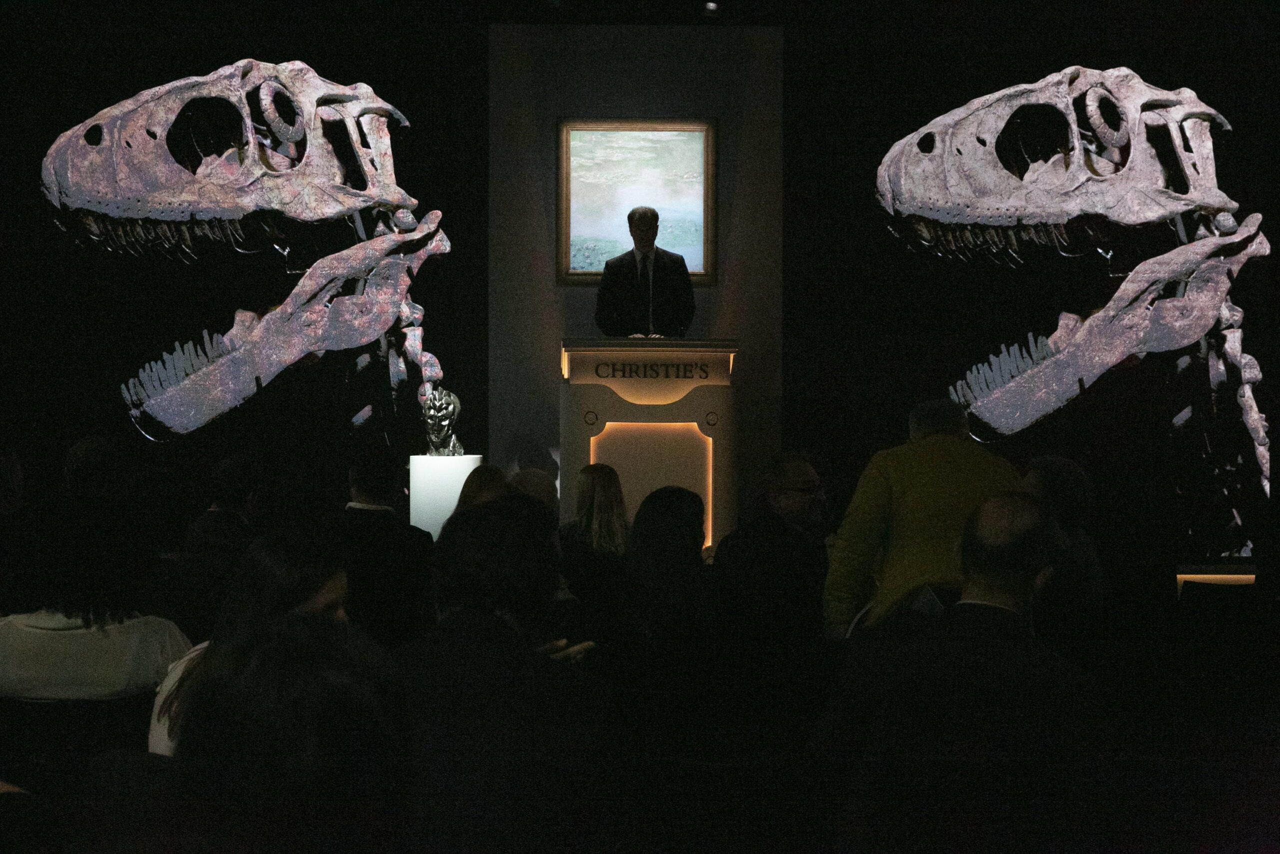 Fossile di dinosauro venduto per 12,4 milioni di dollari