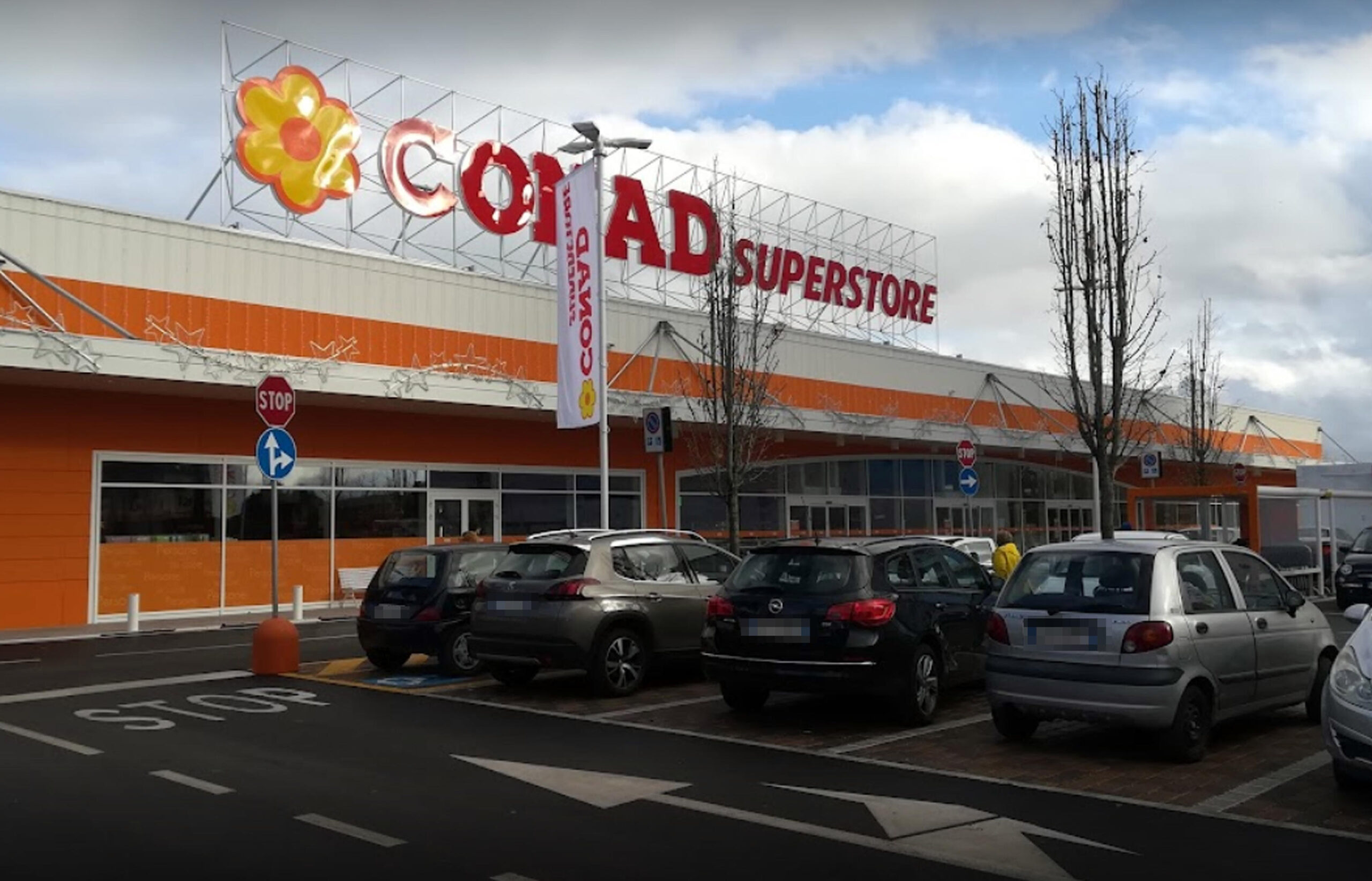 Il punto vendita Conad di Pescara, 28 Aprile 2022. ANSA/https://www.google.com/maps/