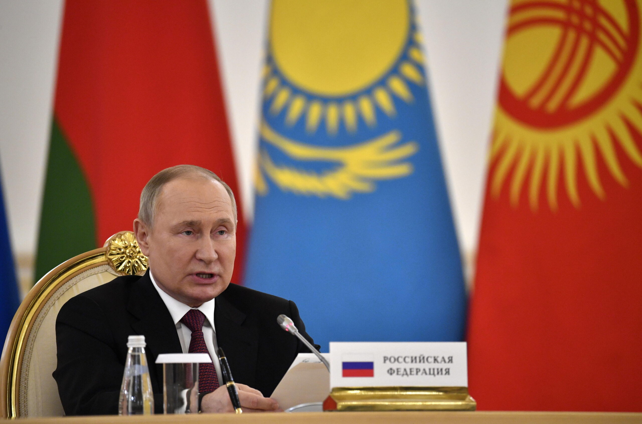 Crisi energetica, Putin: “contro l’Occidente”
