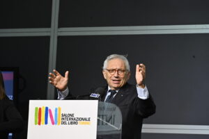 Rinnovo contrattuale insegnanti: previsti aumenti oltre i 90 euro