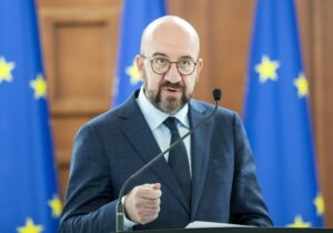 Consiglio europeo, Michel: “intesa Ue su supporto a Kiev da 50 miliardi”. Prima tranche da 4,5 miliardi a marzo