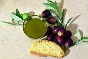 Olio extravergine di oliva: Altroconsumo ne boccia 11