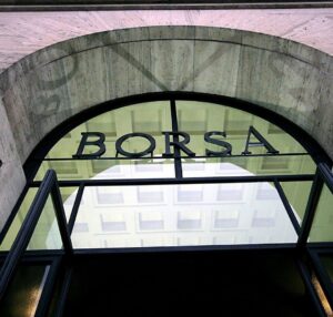 Le Borse europee e Piazza Affari si risvegliano in rosso nell’ultima seduta di ottobre