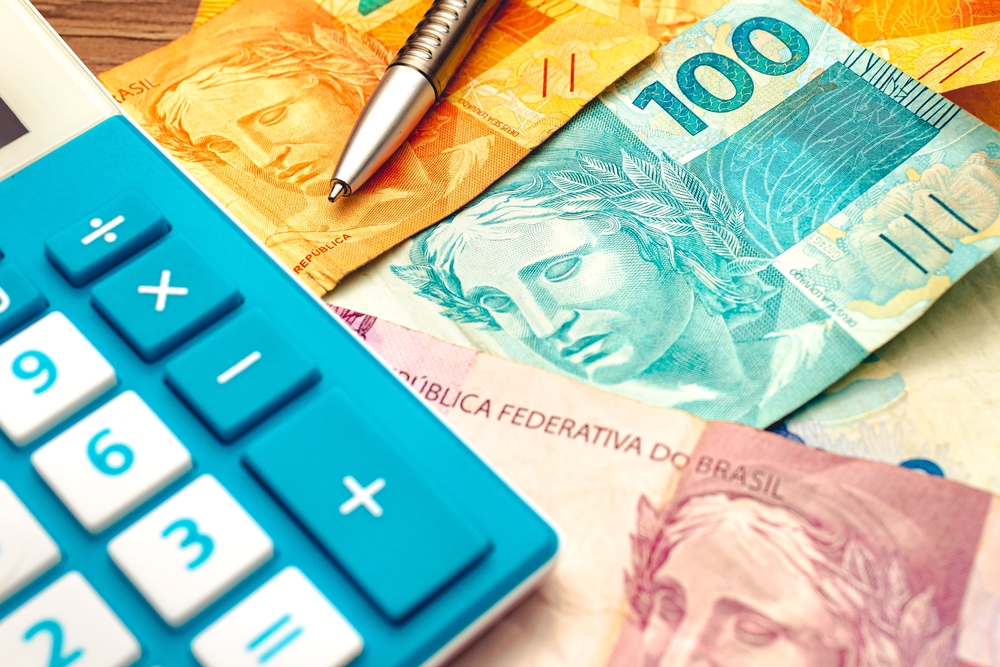 Brasile, la Banca centrale alza i tassi al 12,75%