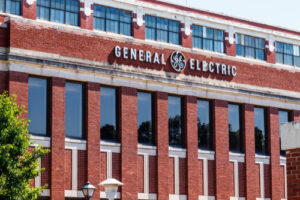 General Electric, ricavi trimestrali piatti rispetto al 2021