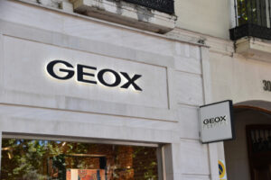 Geox, ricavi in crescita: +13,8% nel 2021