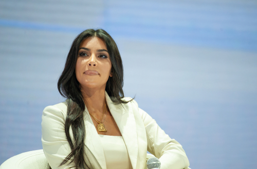 Criptovalute, Kim Kardashian e altre celebrities citate in giudizio per promozione illecita