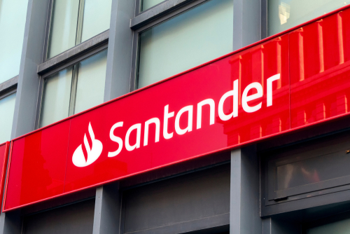 Santander, l’utile netto trimestrale è aumentato dell’11%. Ricavi a +10%