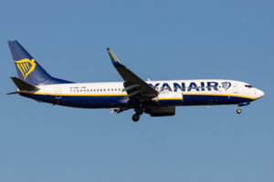 Ryanair, il bilancio chiude in negativo: perdita trimestrale da 96 milioni